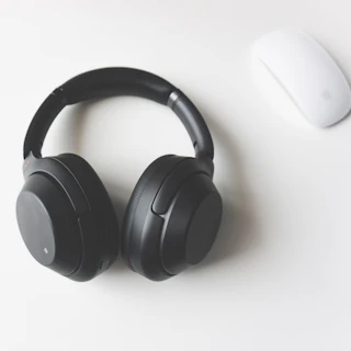 Auriculares BT Studio